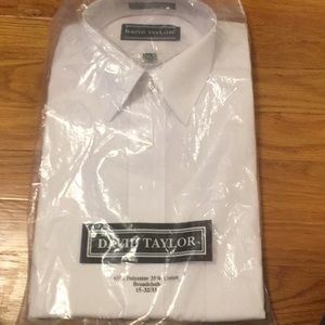 Men’s white dress shirt NWT